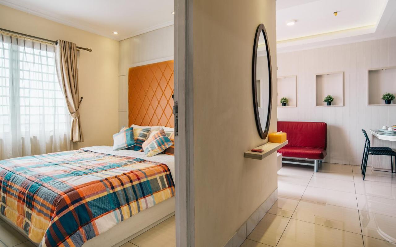 Ravarine Suite Apartment Джакарта Екстериор снимка