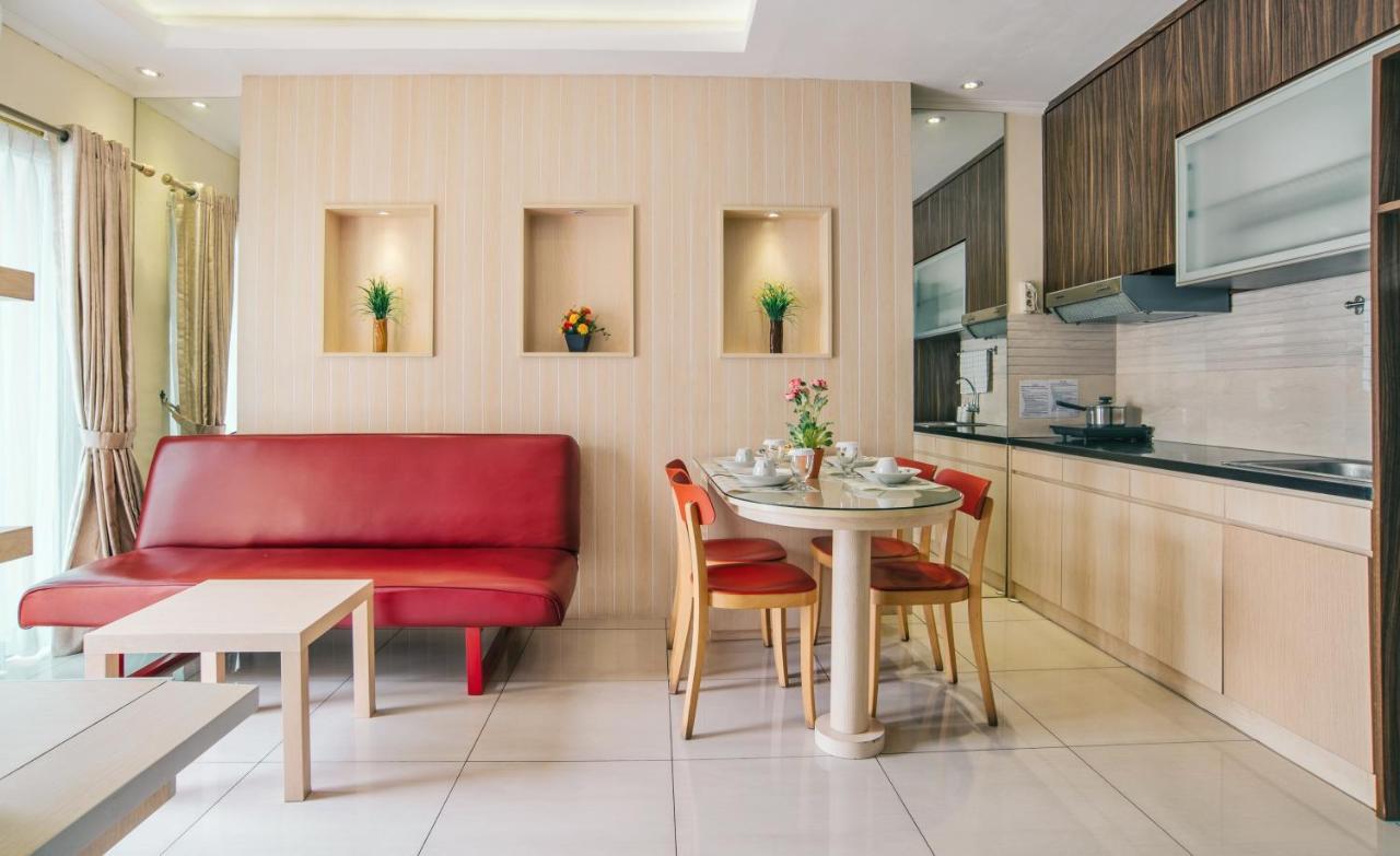 Ravarine Suite Apartment Джакарта Екстериор снимка
