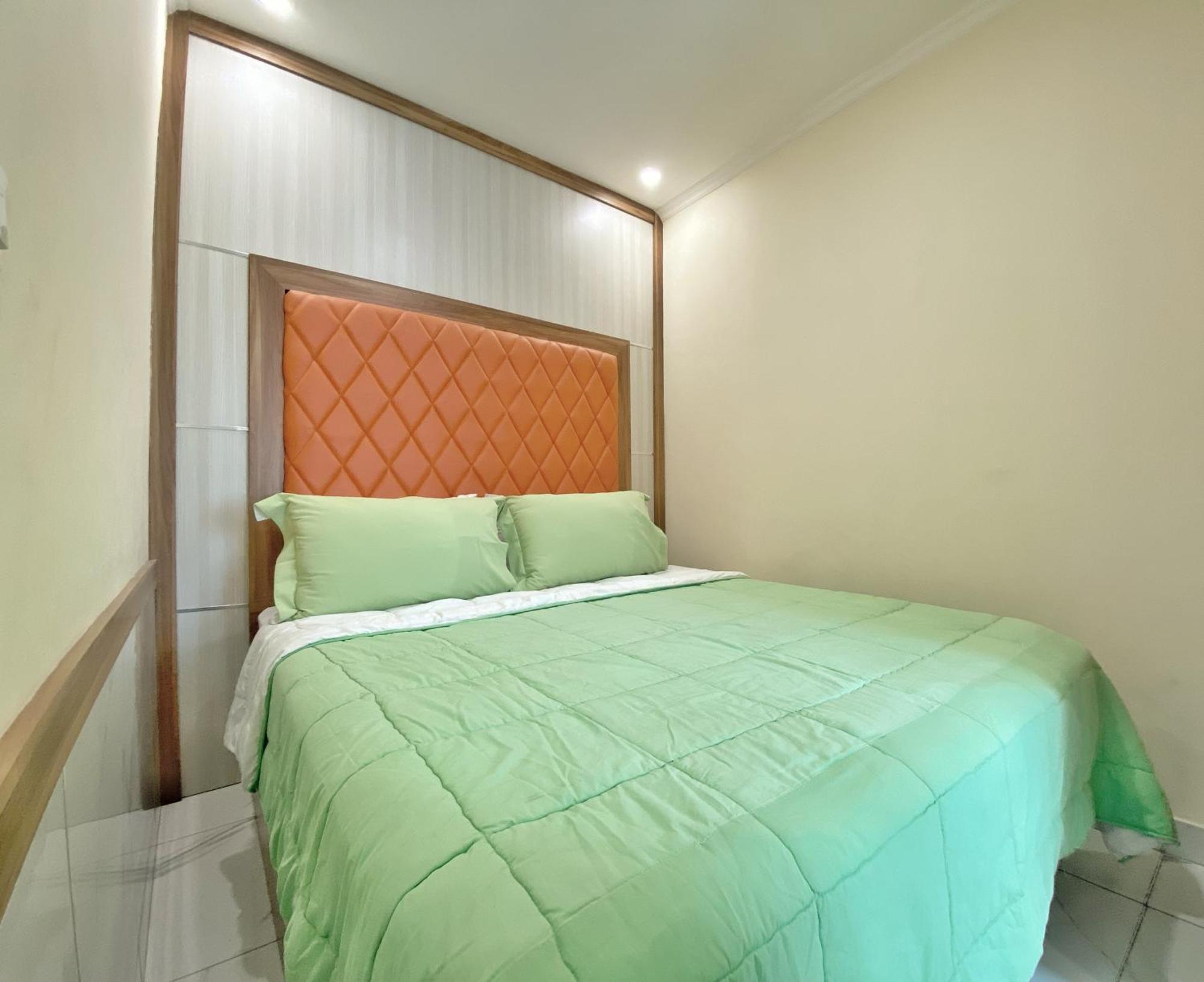 Ravarine Suite Apartment Джакарта Екстериор снимка
